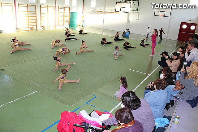 Gimnasia rtmica. MOVE. - 1