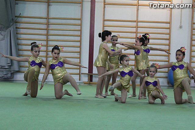 Gimnasia rtmica. MOVE. - 66