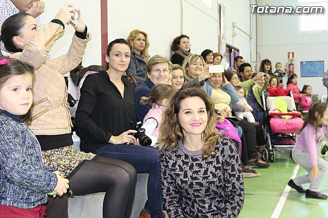 Gimnasia rtmica. MOVE. - 74