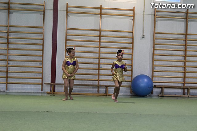 Gimnasia rtmica. MOVE. - 79