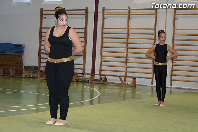 Gimnasia rtmica. MOVE. - 105