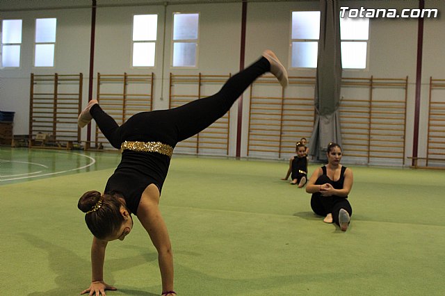 Gimnasia rtmica. MOVE. - 108