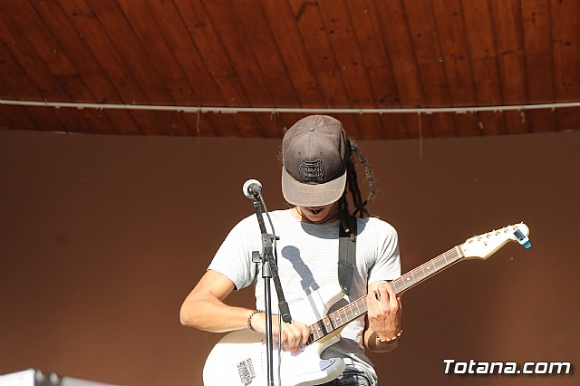 Encuentro Regional de Barberos a beneficio de la 