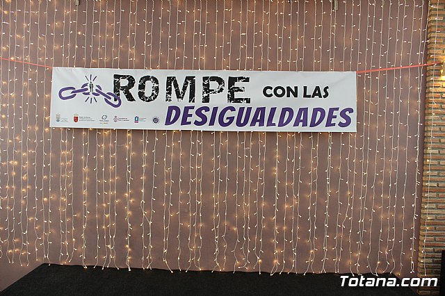 Homenaje a la Mujer Totanera 2019 - 1