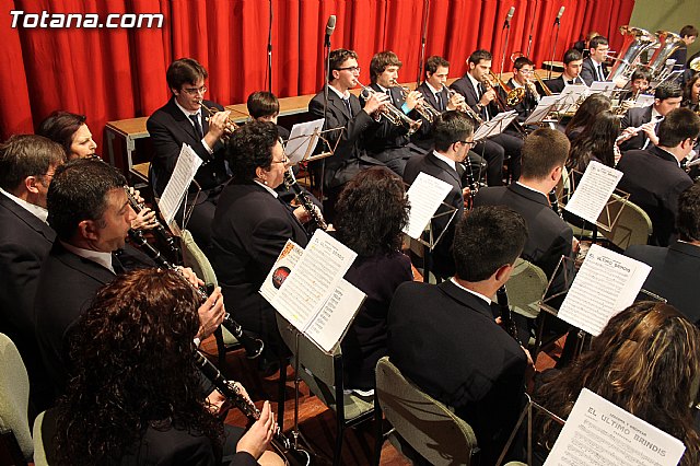 Concierto de la Agrupacin Musical de Totana y la Coral Santiago - Fiestas de Santa Eulalia 2013 - 13