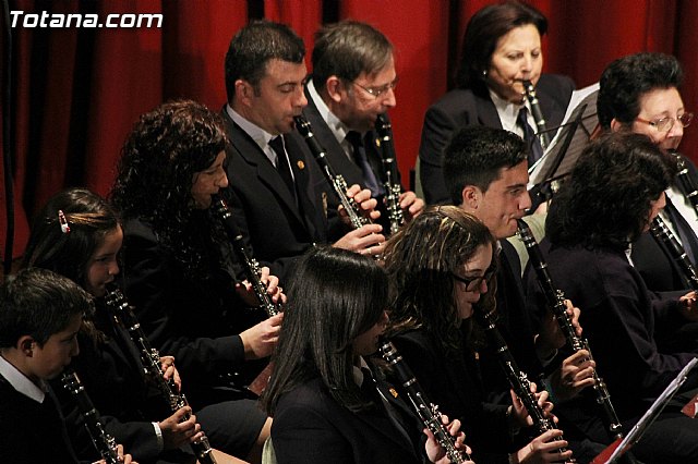 Concierto de la Agrupacin Musical de Totana y la Coral Santiago - Fiestas de Santa Eulalia 2013 - 24