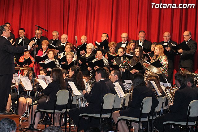 Concierto de la Agrupacin Musical de Totana y la Coral Santiago - Fiestas de Santa Eulalia 2013 - 69