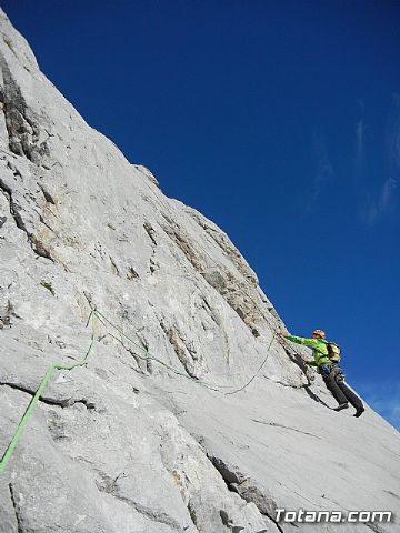 Dos totaneros y un alhameo coronan el PICU URRIELLU, Naranjo de Bulnes - 11