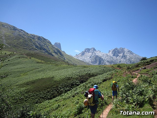 Dos totaneros y un alhameo coronan el PICU URRIELLU, Naranjo de Bulnes - 22