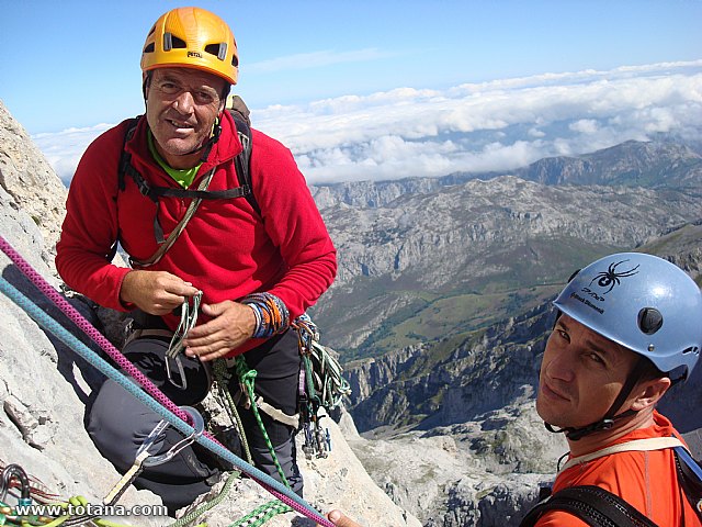 Escalada. PICU Urriellu, Naranjo de Bulnes - 52