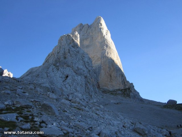 Escalada. PICU Urriellu, Naranjo de Bulnes - 108
