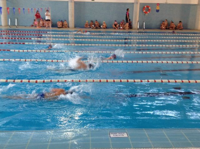 1 FASE DE LA LIGA INTERNA DE NATACIN organizada por el CLUB DE NATACIN TOTANA - 7