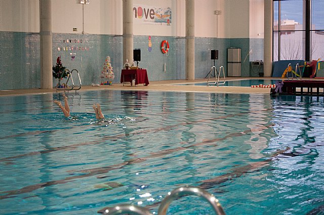 Exhibicin de Natacin Sincronizada con motivo de las Fiestas Navideas - 79