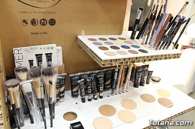 Inauguracin NATURA salud & belleza - 33