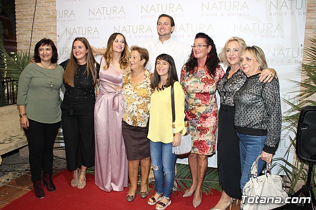 Inauguracin NATURA salud & belleza - 92