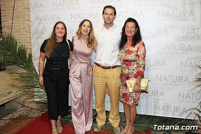 Inauguracin NATURA salud & belleza - 95