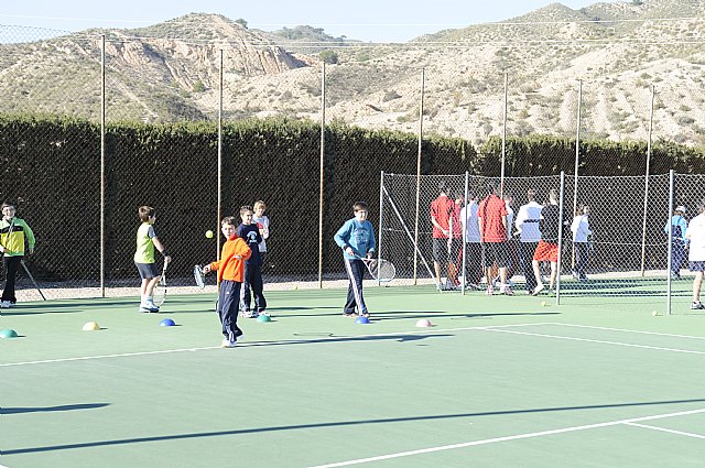 FIESTA DE NAVIDAD DE LA ESCUELA DEL CLUB DE TENIS TOTANA 2012 - 38