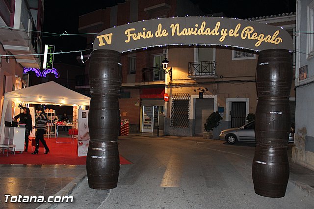 IV Feria de la Navidad y el Regalo de la Avenida de Lorca - 1