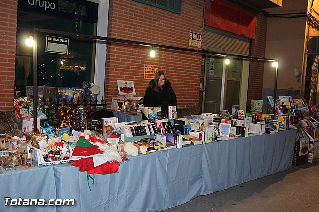 IV Feria de la Navidad y el Regalo de la Avenida de Lorca - 4