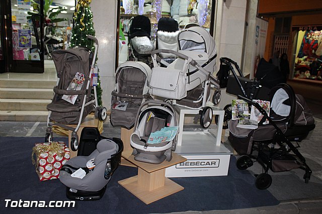 IV Feria de la Navidad y el Regalo de la Avenida de Lorca - 45