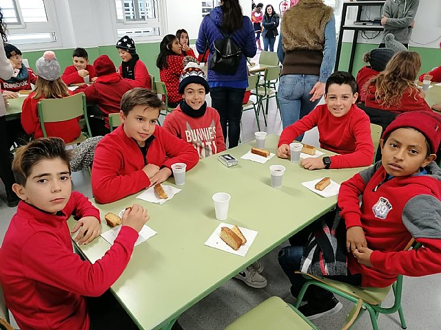 La Navidad pone final al trimestre escolar en el CEIP La Cruz - 2019 - 19