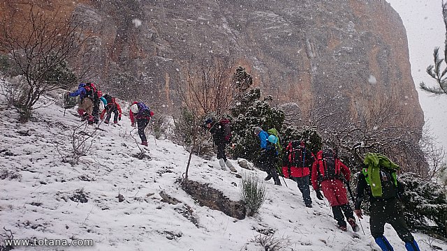 El club senderista realiz tres rutas donde la nieve fue la gran protagonista - 5