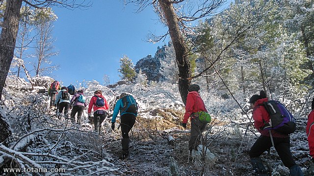 El club senderista realiz tres rutas donde la nieve fue la gran protagonista - 200