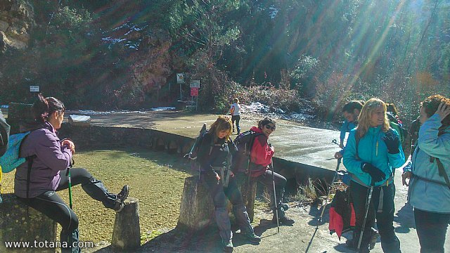 El club senderista realiz tres rutas donde la nieve fue la gran protagonista - 216