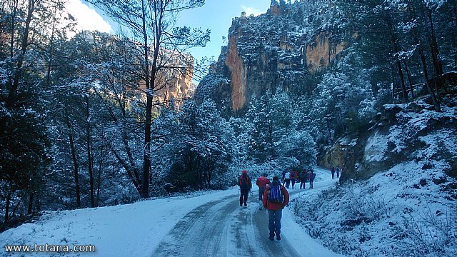 El club senderista realiz tres rutas donde la nieve fue la gran protagonista - 224