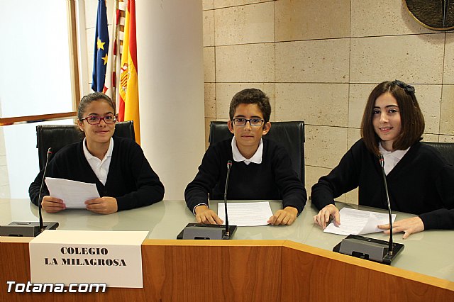 Da Internacional de los Derechos del Ni@ 2012 - 18