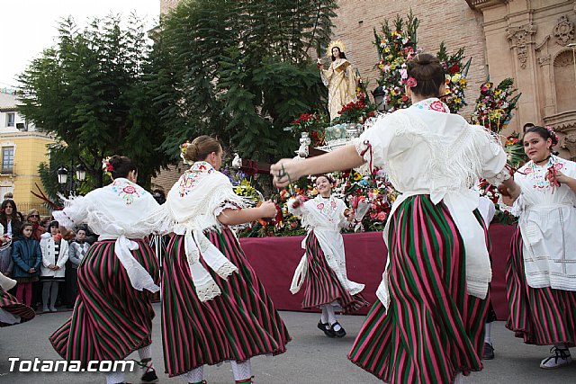 Ofrenda floral a Santa Eulalia 2011 - 611