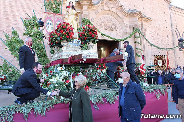 Ofrenda floral a Santa Eulalia 2021 - 240