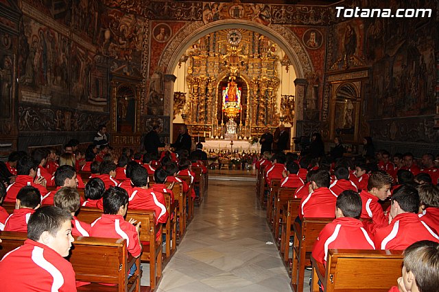 Escuela de ftbol - Ofrenda floral a Santa Eulalia 2011 - 23