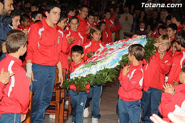 Escuela de ftbol - Ofrenda floral a Santa Eulalia 2011 - 57