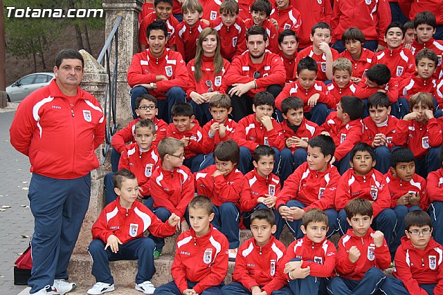 Escuela de ftbol - Ofrenda floral a Santa Eulalia 2011 - 65