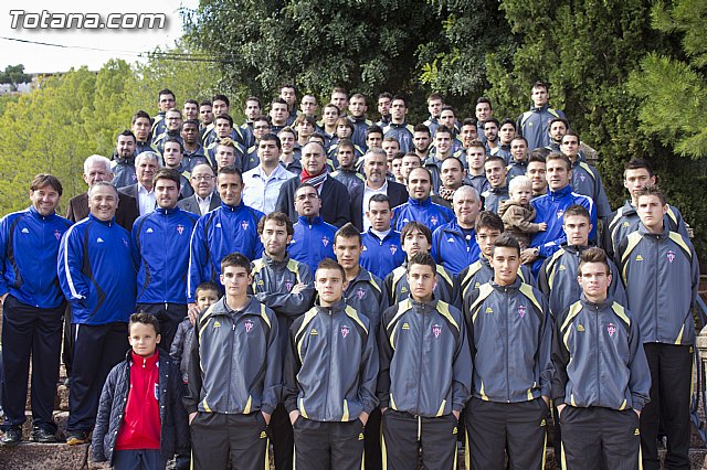 Ofrenda floral a Santa Eulalia. Olmpico de Totana. 2011 - 79