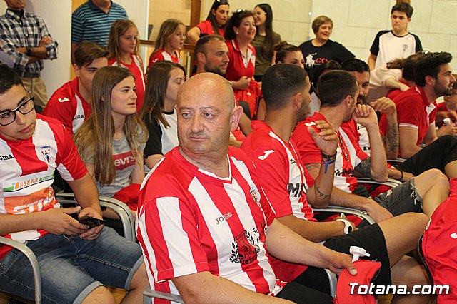 Recepcin institucional al Olmpico de Totana tras su ascenso a Tercera Divisin - 30