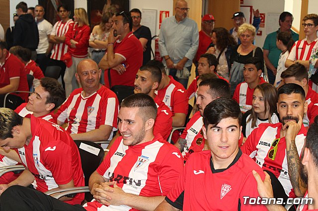 Recepcin institucional al Olmpico de Totana tras su ascenso a Tercera Divisin - 35