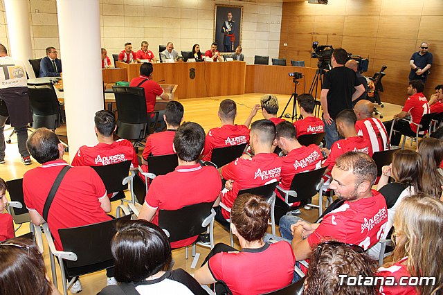 Recepcin institucional al Olmpico de Totana tras su ascenso a Tercera Divisin - 43