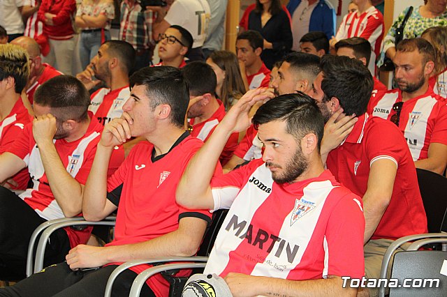 Recepcin institucional al Olmpico de Totana tras su ascenso a Tercera Divisin - 47