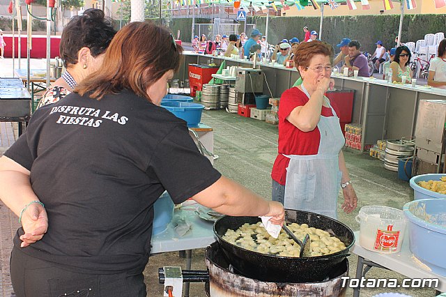 Fiestas 2013 -Barrios Olmpico-Las Peras-Estacin-Triptolemos - 117