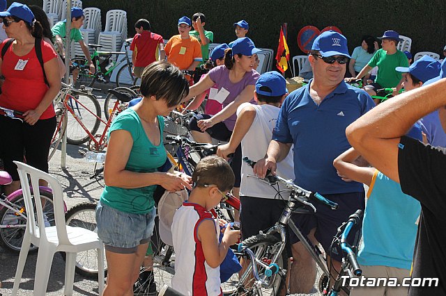 Fiestas 2013 -Barrios Olmpico-Las Peras-Estacin-Triptolemos - 139