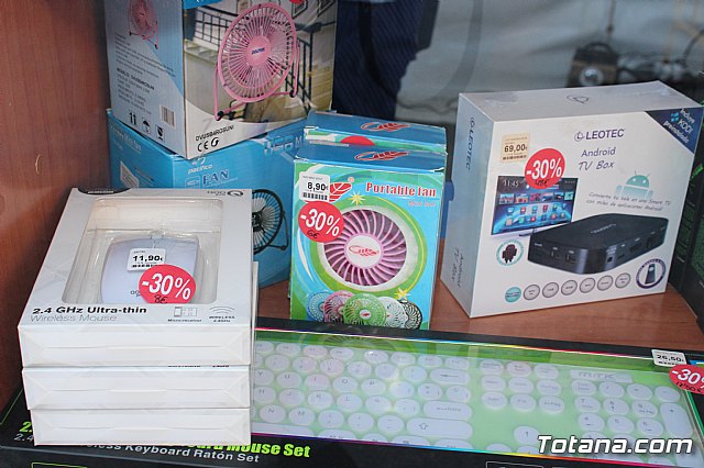 X Feria Outlet - 141