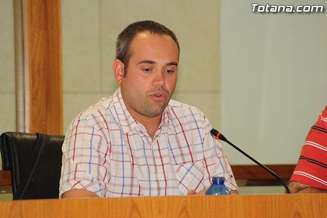 Pleno ordinario mayo 2012 - 17