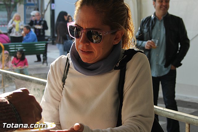 Paella gigante en la Carpa de Noche - Fiestas de Santa Eulalia 2015 - 48