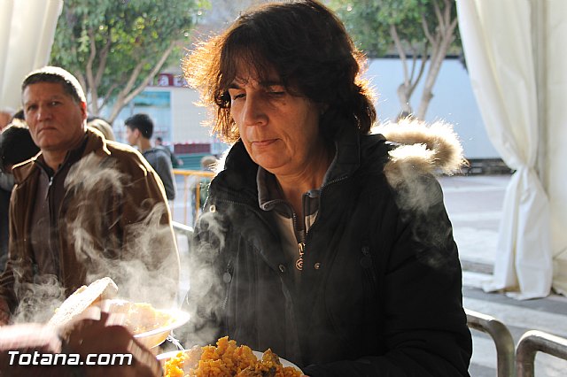 Paella gigante en la Carpa de Noche - Fiestas de Santa Eulalia 2015 - 55