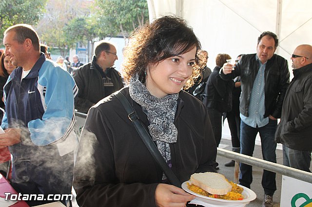 Paella gigante en la Carpa de Noche - Fiestas de Santa Eulalia 2015 - 74