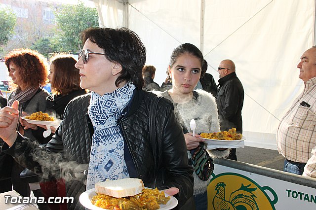 Paella gigante en la Carpa de Noche - Fiestas de Santa Eulalia 2015 - 77