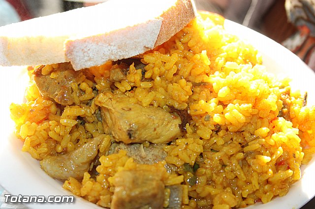 Paella gigante en la Carpa de Noche - Fiestas de Santa Eulalia 2015 - 84