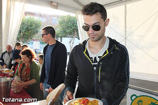 Paella gigante en la Carpa de Noche - Fiestas de Santa Eulalia 2015 - 115